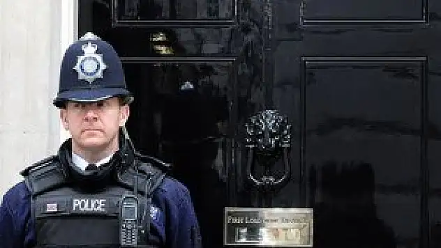 İngiltere'de oy verme işlemi başladı