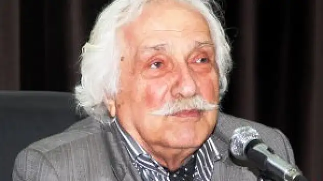 Bahadıroğlu 'diziler tarihi gerçekleri çarpıtıyor'