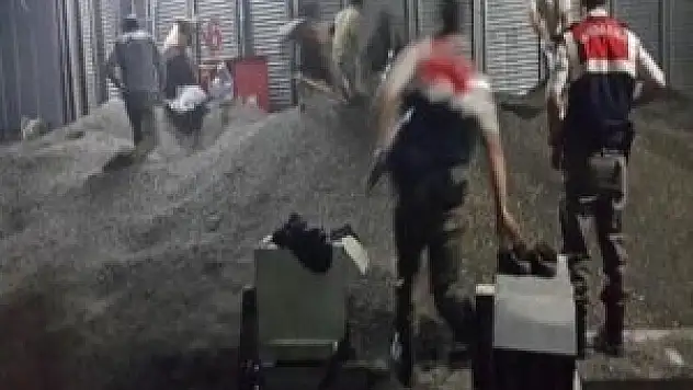 Çekirdek yığını altında kalan işçi öldü