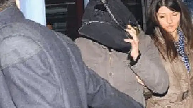 Kocasını boğarak öldüren kadın: Bayıltana kadar...