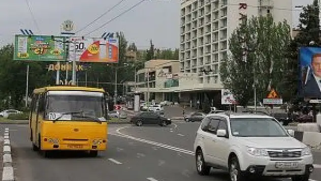 Ukrayna halkı yarın sandık başına gidiyor