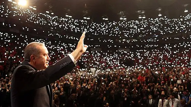 Bu bölgede, coğrafyada biz de varız