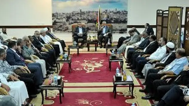 Gazze hükümetinden Filistinlilere yardım