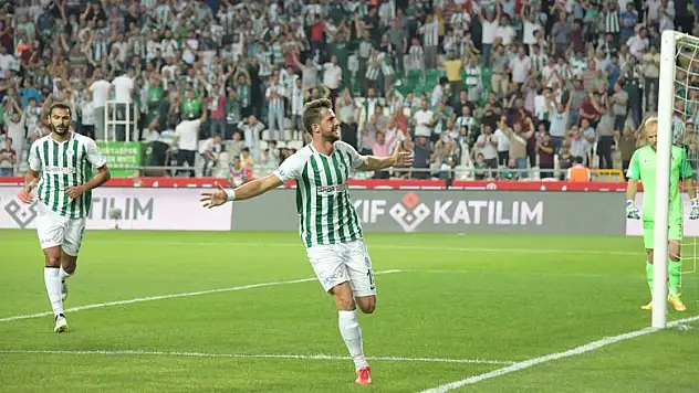 Uğur Demirok, parasını istiyor