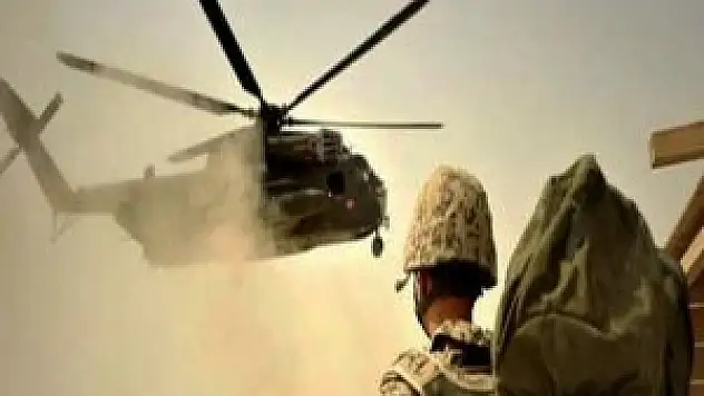 NATO helikopteri düştü: 1 ölü!