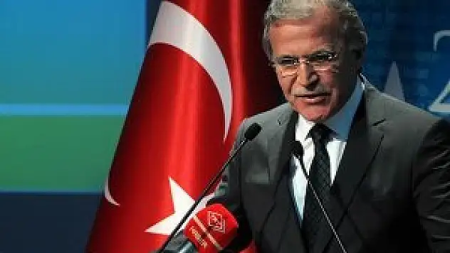 Erdoğan Çankaya Köşkü'ne çıkmalıdır