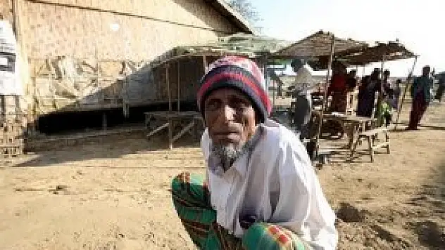 TİKA Rohingya Müslümanlarının yaralarını sarıyor