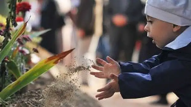 Aydos Dağı'nın zirvesinde Soma şehitleri anıldı