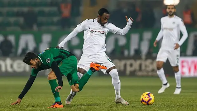 Konyaspor, deplasmanda galibiyete hasret