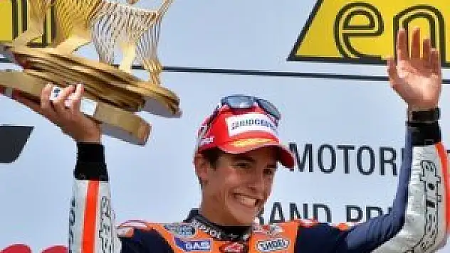 Marquez rüzgarı sürüyor