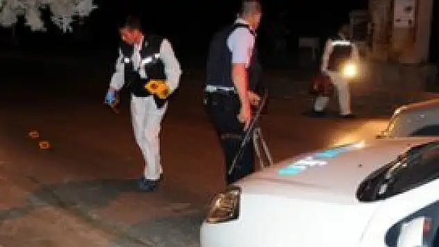 ''Dur'' ihtarı yapan polise ateş açıldı