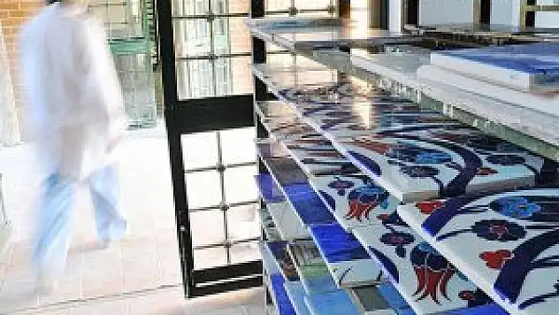 TÜBİTAK'tan İznik çinisine 'nano' dokunuş