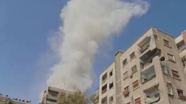 Esed Scud füzesi ve vakum bombasıyla vurdu