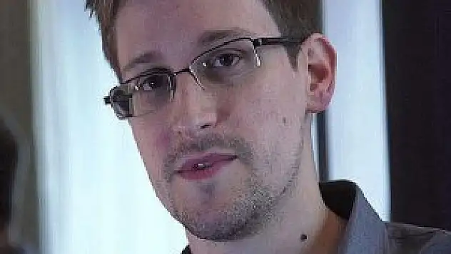 Snowden'ın öyküsü beyaz perdeye aktarılıyor