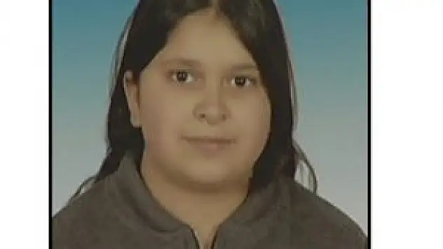 Konya Polisi her yerde kayıp Ayşe'yi arıyor