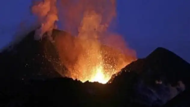 Alaska'da volkan patlaması alarmı