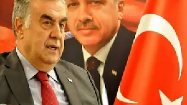 AK Parti İzmir İl Yönetimi istifa etti