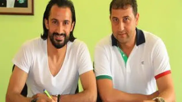 TORKU KONYASPOR, HASAN KABZE İLE 2 YILLIK SÖZLEŞME İMZALADI