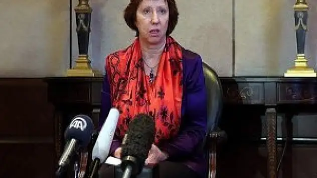 Batı 'darbeci' Sisi için sıraya girdi