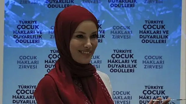 Tesettüre giren oyuncu duyurdu! Yakın zamanda...