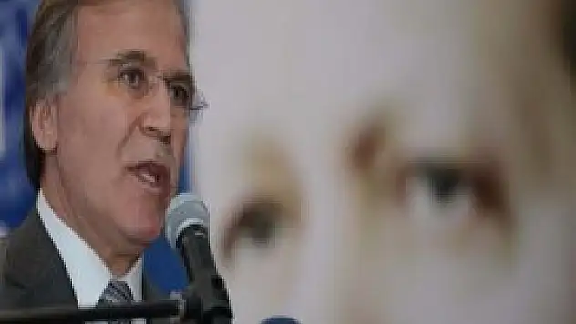 'Türkiye iki partili yapıya doğru gidiyor'