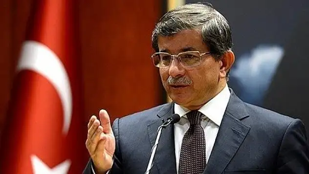 Davutoğlu: Türbülans için Başbakanımızı hedef aldılar