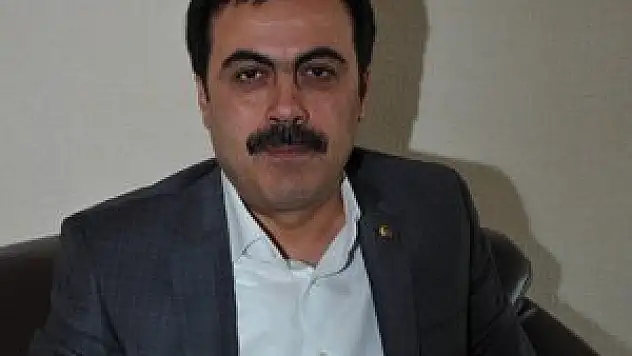 SELÇUK ÖZTÜRK: ''FAİZLERİN İNDİRİLMESİNİ İSTİYORUZ''