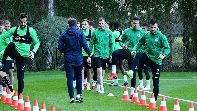 Konyaspor, Erzurum'da donacak