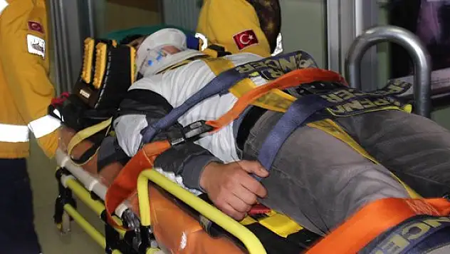 BEYŞEHİR'DE TRAFİK KAZALARI: 3 KİŞİ...