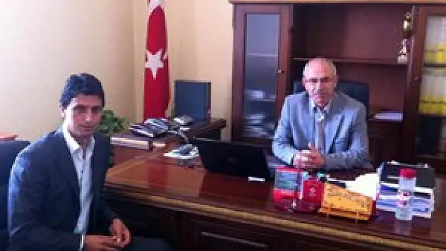 AK PARTİ CİHANBEYLİ GENÇLİK KOLLARINDAN KÜÇÜKOĞLU'NA ZİYARET