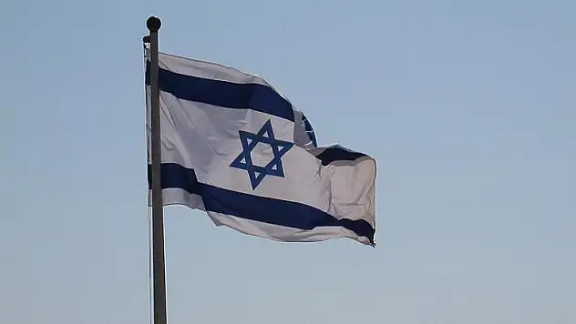 Israel allows transfer of Qatari cash to Gaza