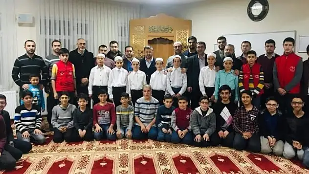 Karapınar'da 'Kur'an-ı Kerim'i Güzel Okuma Yarışması'düzenlendi