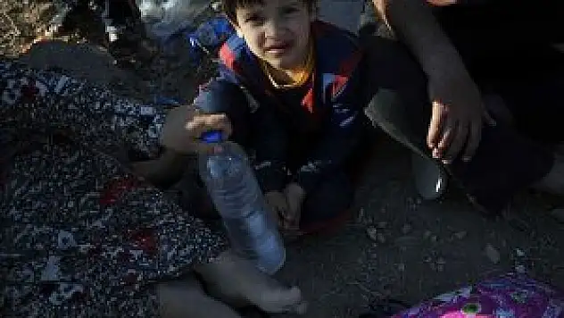 Türkmenler yiyecek ve su sıkıntısı çekiyor