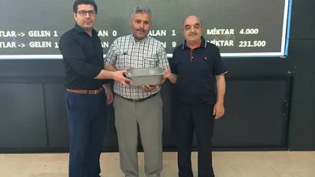 Konya Ovası'nda Yılın İlk Mahsulü Borsaya Geldi