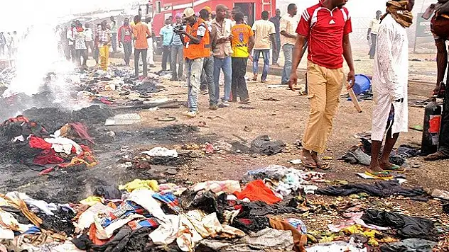 Nijerya'da maç izleyenlere bombalı saldırı