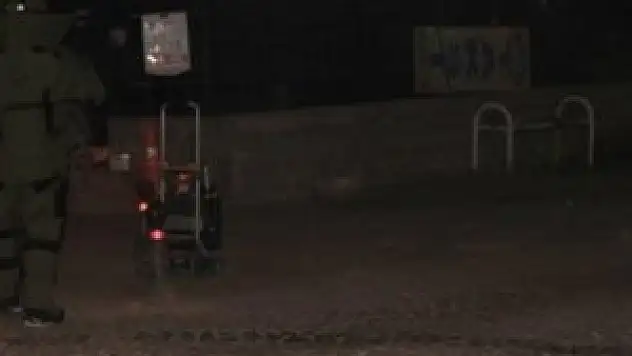 Şüpheli çantadan elbise çıktı