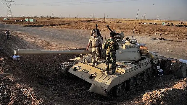 Peşmerge tek başına IŞİD'e karşı mücadele ediyor