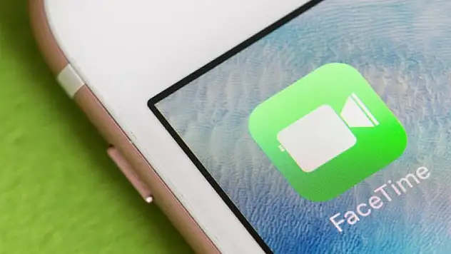 Apple büyük hatadan dolayı kullanıcılarından özür diledi