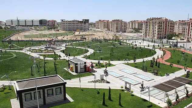 Karatay'da Muhsin Yazıcıoğlu parkı genişletildi