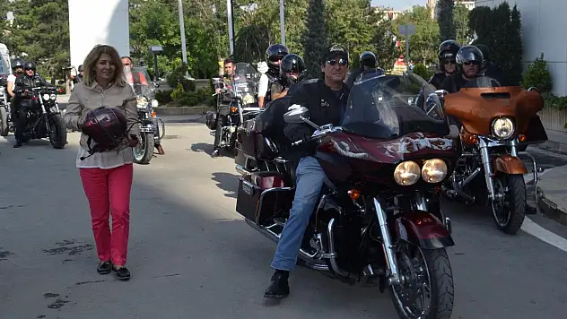 MEDİCANA'dan Konya'da 'Sevgi ve Hoşgörü Sürüşü'