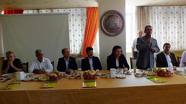 Altınekin eğitimde ilerliyor