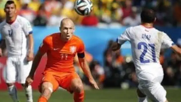 Hollanda 2 - 0 Şili