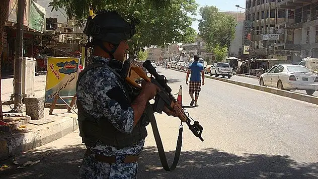 Irak 'danışmanları' koruyacak