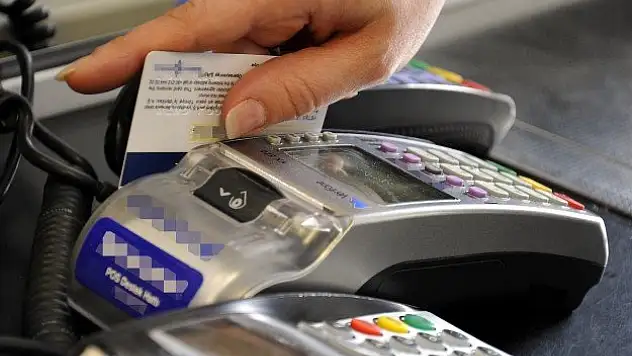 Tüketimde kartlı ödemelerin payı azalıyor