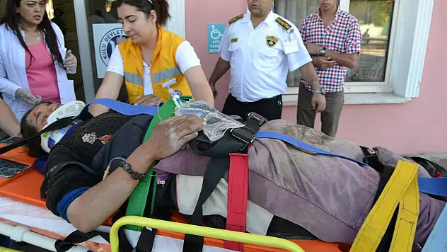 Mevsimlik işçi taşıyan minibüs devrildi : 19 yaralı