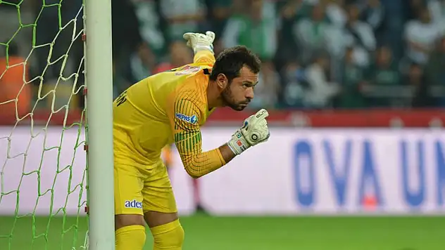 Konyaspor'un kalesi taş gibi!