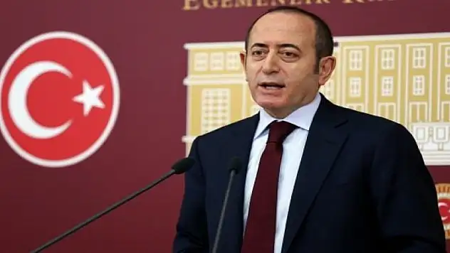 CHP'de deprem! Hamzaçebi istifa etti