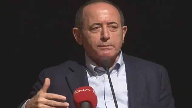CHP Genel Sekreteri Akif Hamzaçebi istifa etti