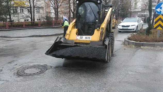 Seydişehir Belediyesinden deforme olan yolları onardı