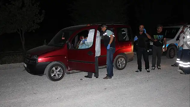 Direksiyon başında ölü bulundu